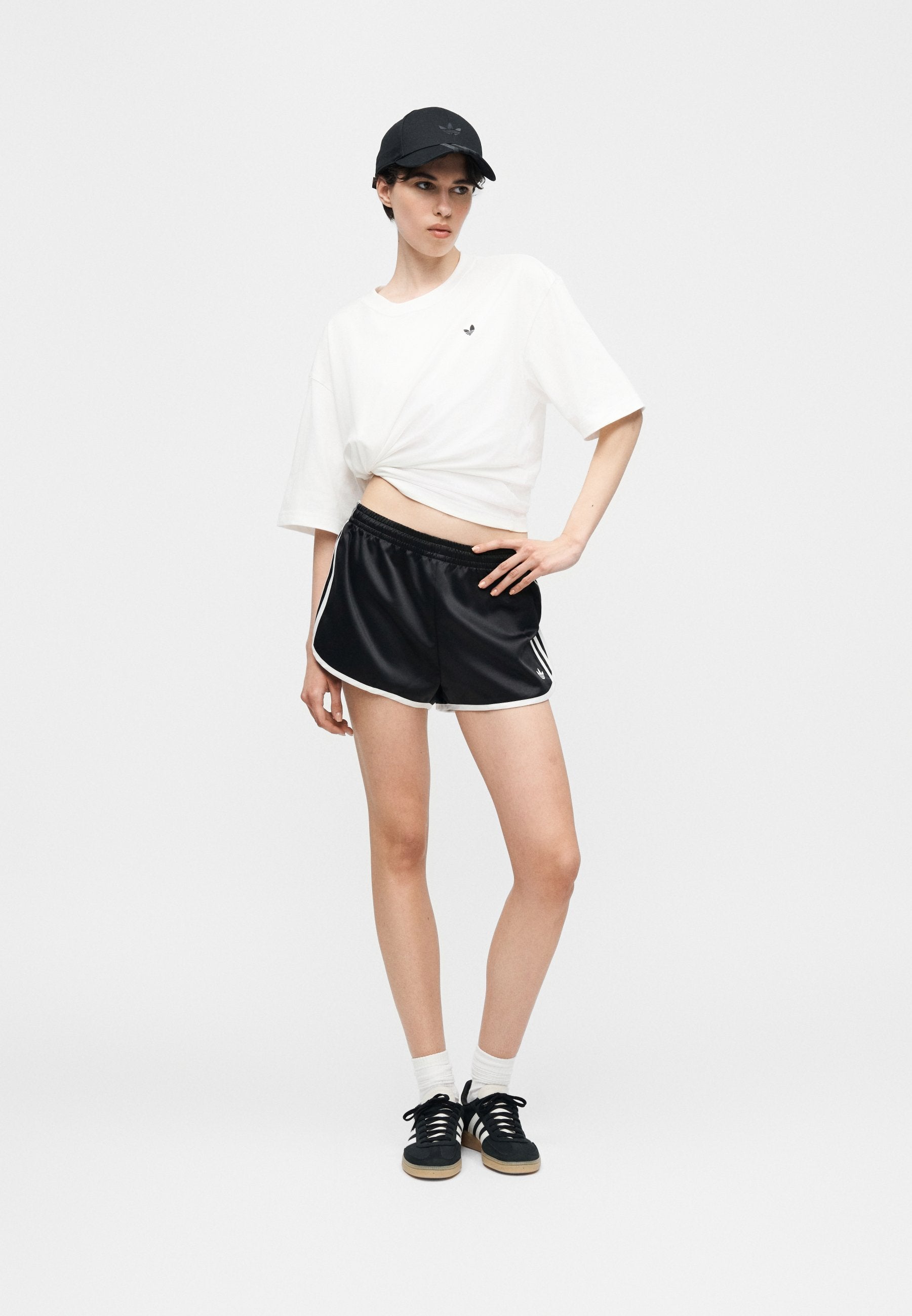 Shorts - black/white