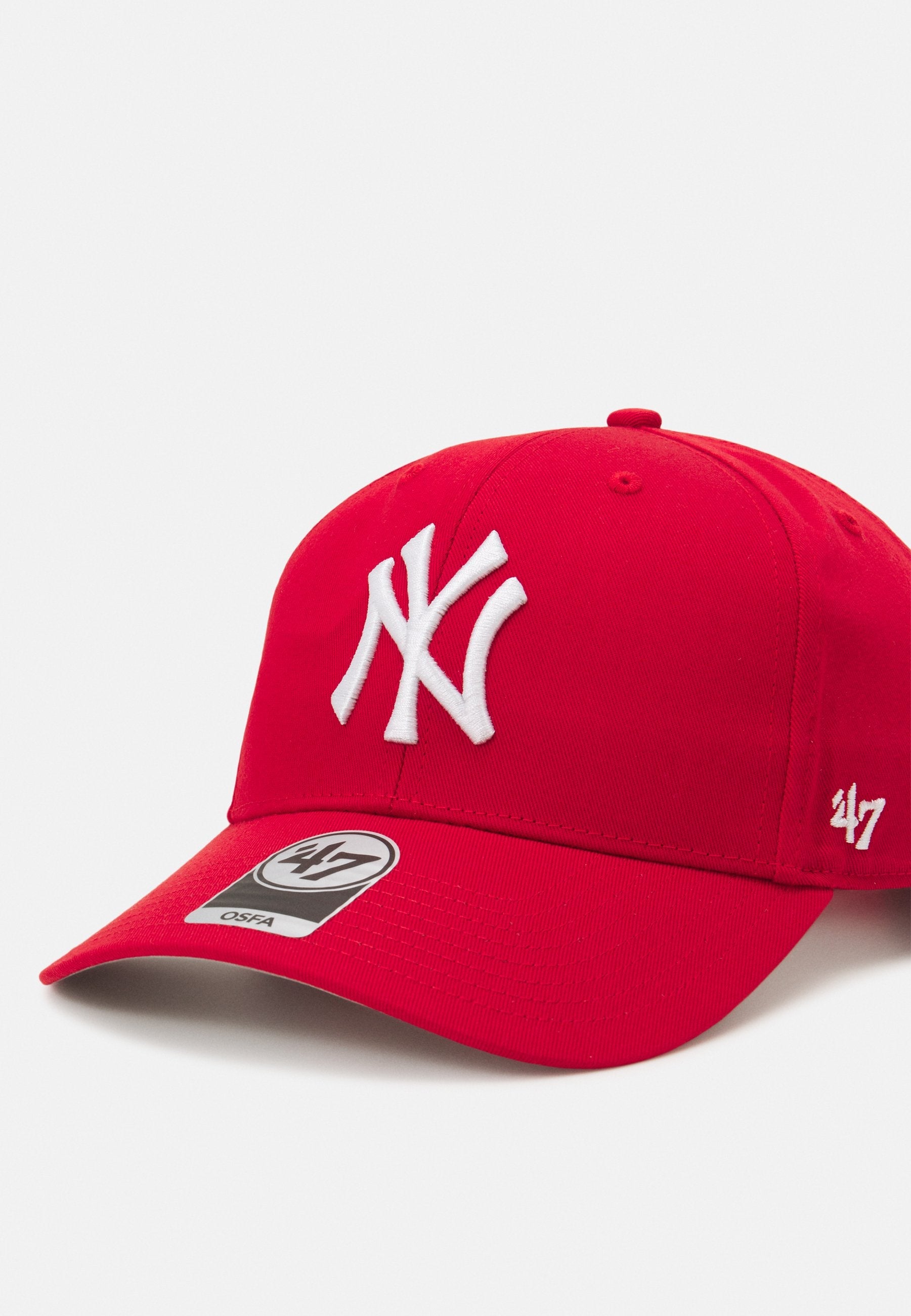 NEW YORK YANKEES RAISED BASIC UNISEX - Pet - red