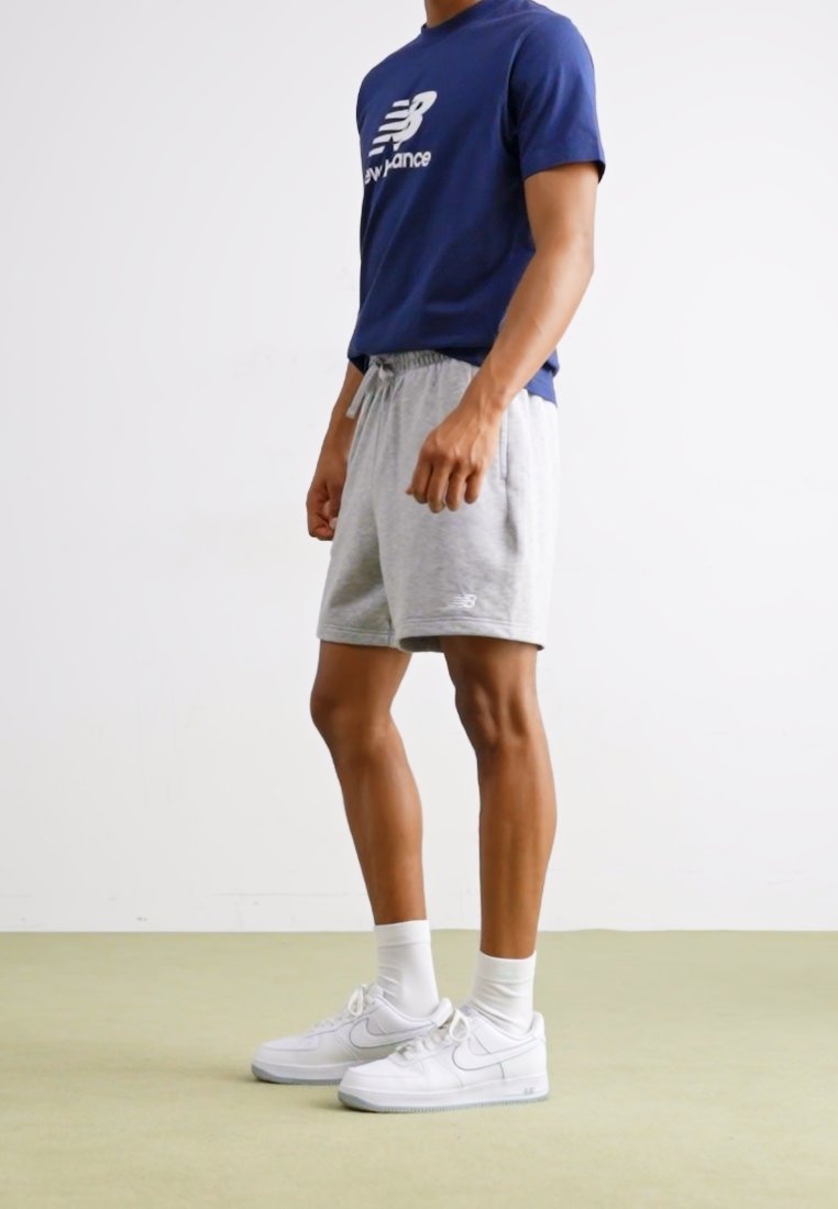 SPORT ESSENTIALS - Shorts - athletic grey