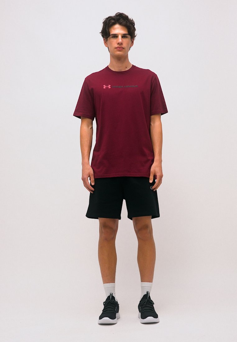 RIVAL FLEECE - Korte broeken - ultimate black/white